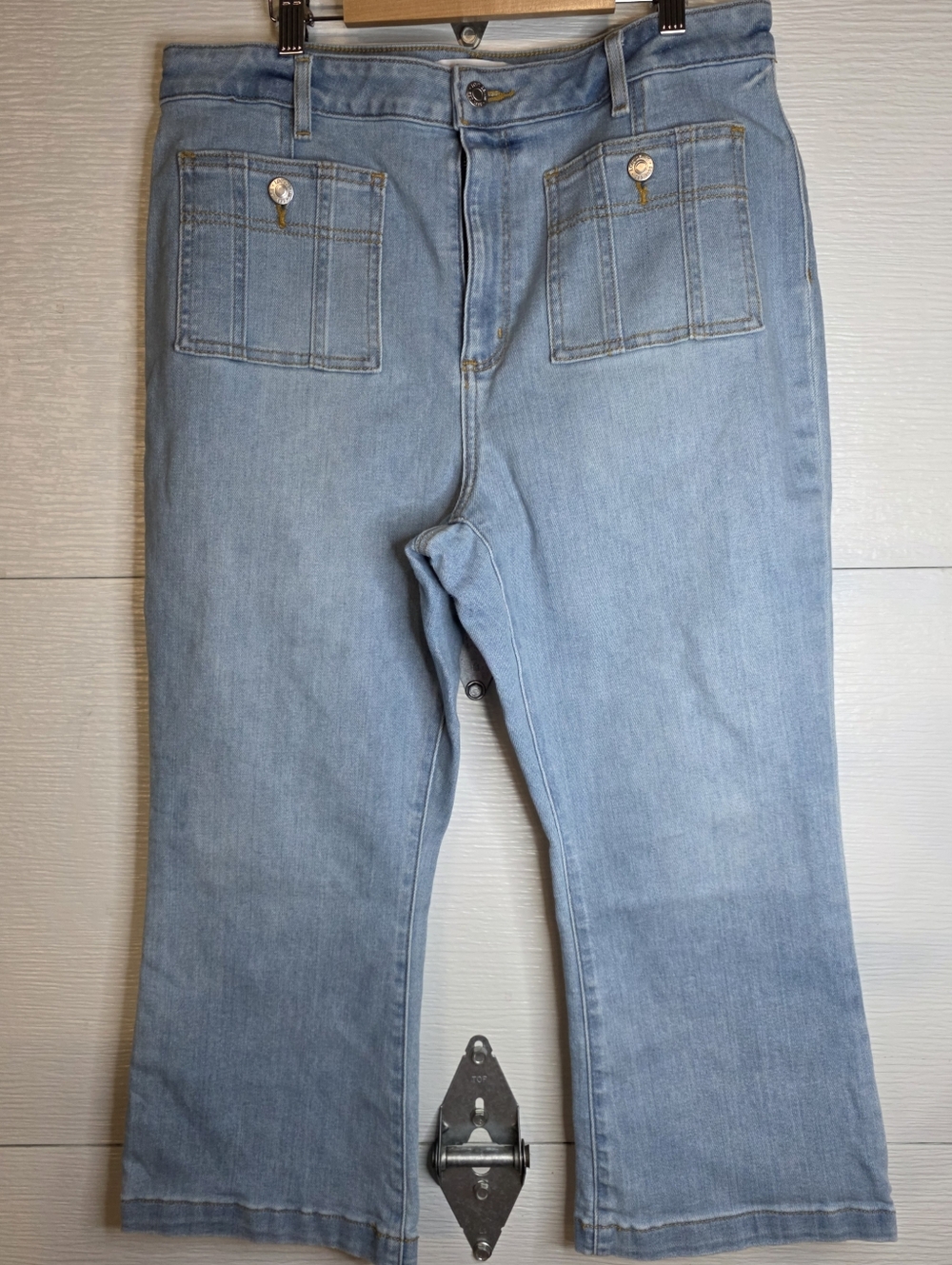 LOFT Light Blue Denim Jeans with Gold Stitching - Picture 1 of 4